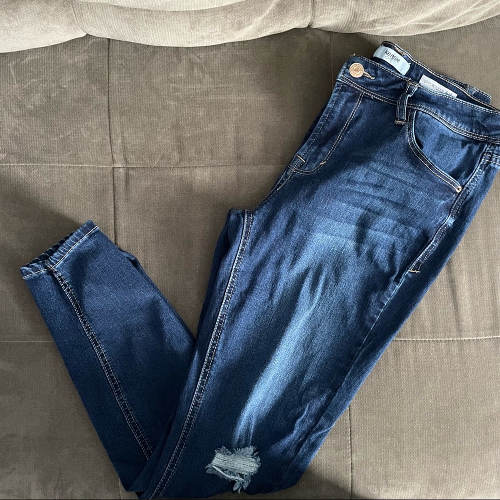 Kensie Dark Jeans